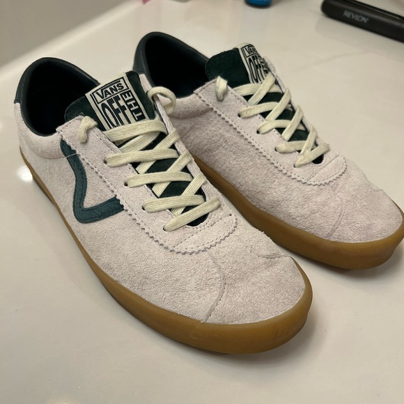 Vans Sport Low in White Green Gum - Picture 1 of 3